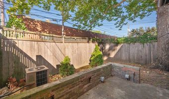 561 S 5th St, Columbus, OH 43206