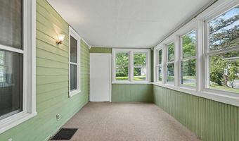 553 Ely St, Allegan, MI 49010
