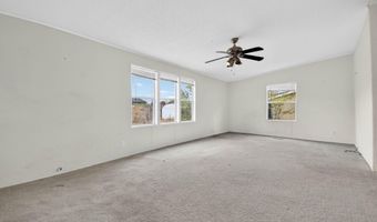 390 Lobo Ln, Chino Valley, AZ 86323