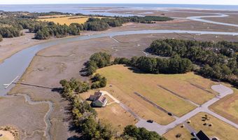 25267 SEASIDE Ct, Accomac, VA 23301