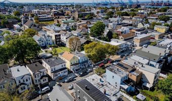 26 E 28TH St, Bayonne, NJ 07002
