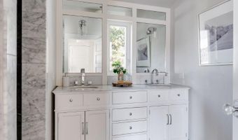 221 Highland Dr, Aptos, CA 95003