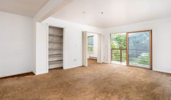 362 Hildred Dr, Burlington, VT 05401