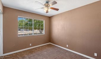 16050 Pawnee Rd, Apple Valley, CA 92307