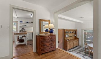 2908 Third St, Beaufort, SC 29902