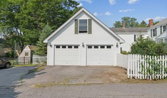 26 Grove St, Bath, ME 04530