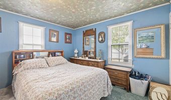 135 S Montana Ave, Absarokee, MT 59001