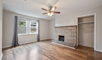 22 Eleanor St, Airville, PA 15203