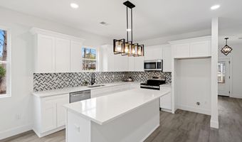 115 Hillcrest Cir, Anderson, SC 29624