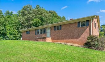 5024 Gardengate Rd, Asheboro, NC 27205