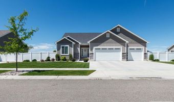 1870 47th N, Ammon, ID 83401