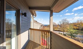 2106 CHESAPEAKE HARBOUR Dr 202, Annapolis, MD 21403