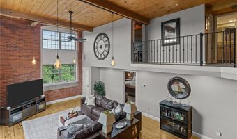 1 Tupperware Dr 239, North Smithfield, RI 02896