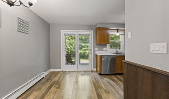 135 Fairway Dr 135, Cheshire, CT 06410
