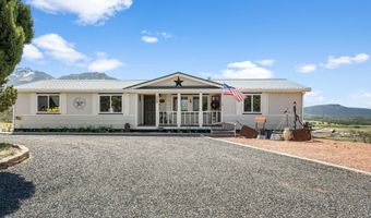 706 E Cottontail Rd, Central, UT 84722