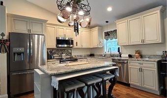 163 Morgan Ave, Johnston, RI 02919