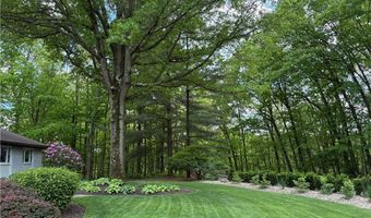 755 Sand Run Rd, Akron, OH 44313