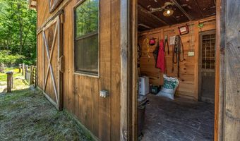 1064 Pinedale Ln, Andrews, NC 28901