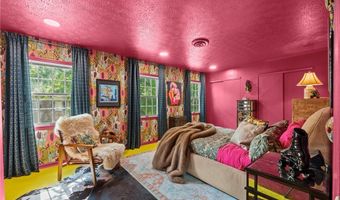 91 Yardley Ln, Akron, OH 44313
