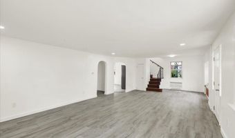 105 GIBRALTAR Rd, Reading, PA 19606