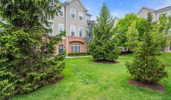 1002 Cunningham Ct, Belleville, NJ 07109