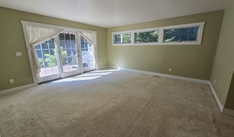 1225 Trowbridge Dr, Alpena, MI 49707