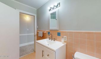 4083 Pitt St, Ayden, NC 28513