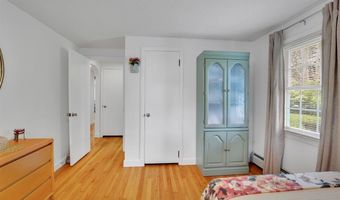 6 Beechwood Cir, Cromwell, CT 06416