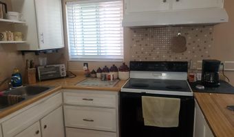 104 W 3rd St, Hawthorne, NV 89415