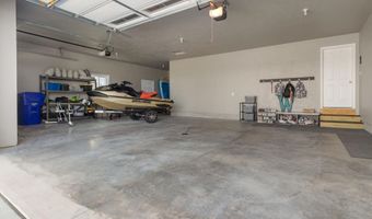5702 N YOSEMITE Ln, Appleton, WI 54913