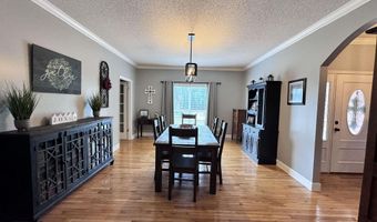 2032 Red Oak Ln NE, Arab, AL 35016