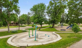 340 Excelsior Ave N, Annandale, MN 55302