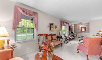 106 Jessamine St, Andrews, SC 29510