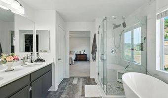 5058 Lake Circle Rd, Fallbrook, CA 92028