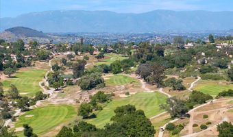 27725 Mountain Meadow Rd 35, Escondido, CA 92026