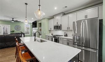 540 Hardy Dr, Acworth, GA 30102