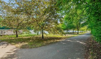 15616 EVERGLADE Ln 406, Bowie, MD 20716