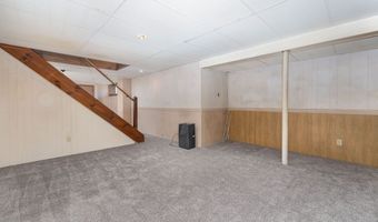 76 Country Ln, Bristol, CT 06010