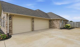 25927 Stef Ln, Athens, AL 35613