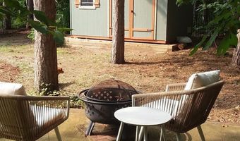 420 Pine Land Dr SE, Ada, MI 49301