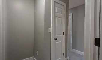 186 Westview Dr, Alma, MI 48801