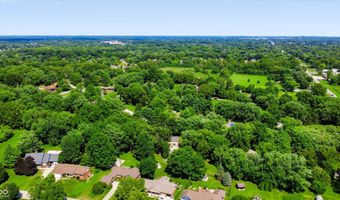 8852 Ridge Hill Dr, Indianapolis, IN 46217