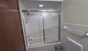 423 N Johnson St, Ada, OH 45810