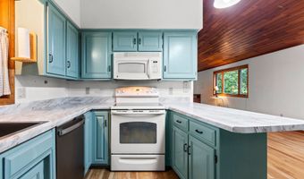 28 GREVES Ct, Appleton, WI 54914