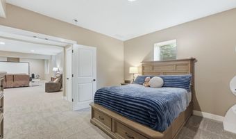 6264 Deer Hollow Rd, Auburn, IN 46706