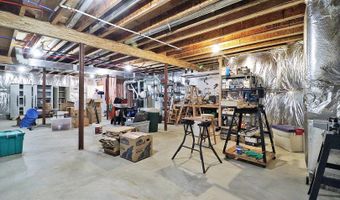 3 Battery Ct, Barnegat, NJ 08005