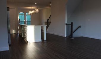 20688 GLENMONT Ter, Ashburn, VA 20147
