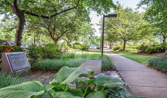 4600 DUKE St 1624, Alexandria, VA 22304