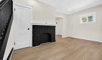 11927 Minor Ave, Cleveland, OH 44105