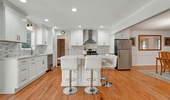 295 Oakmere Rd, Alpharetta, GA 30009